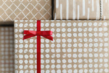Load image into Gallery viewer, The M Baker MEDIUM Candle Bargain Box