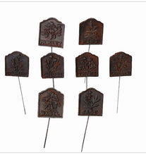 Load image into Gallery viewer, Cast Iron Heritage Herb Garden Set of 8 Plant Markers by Ascalon
